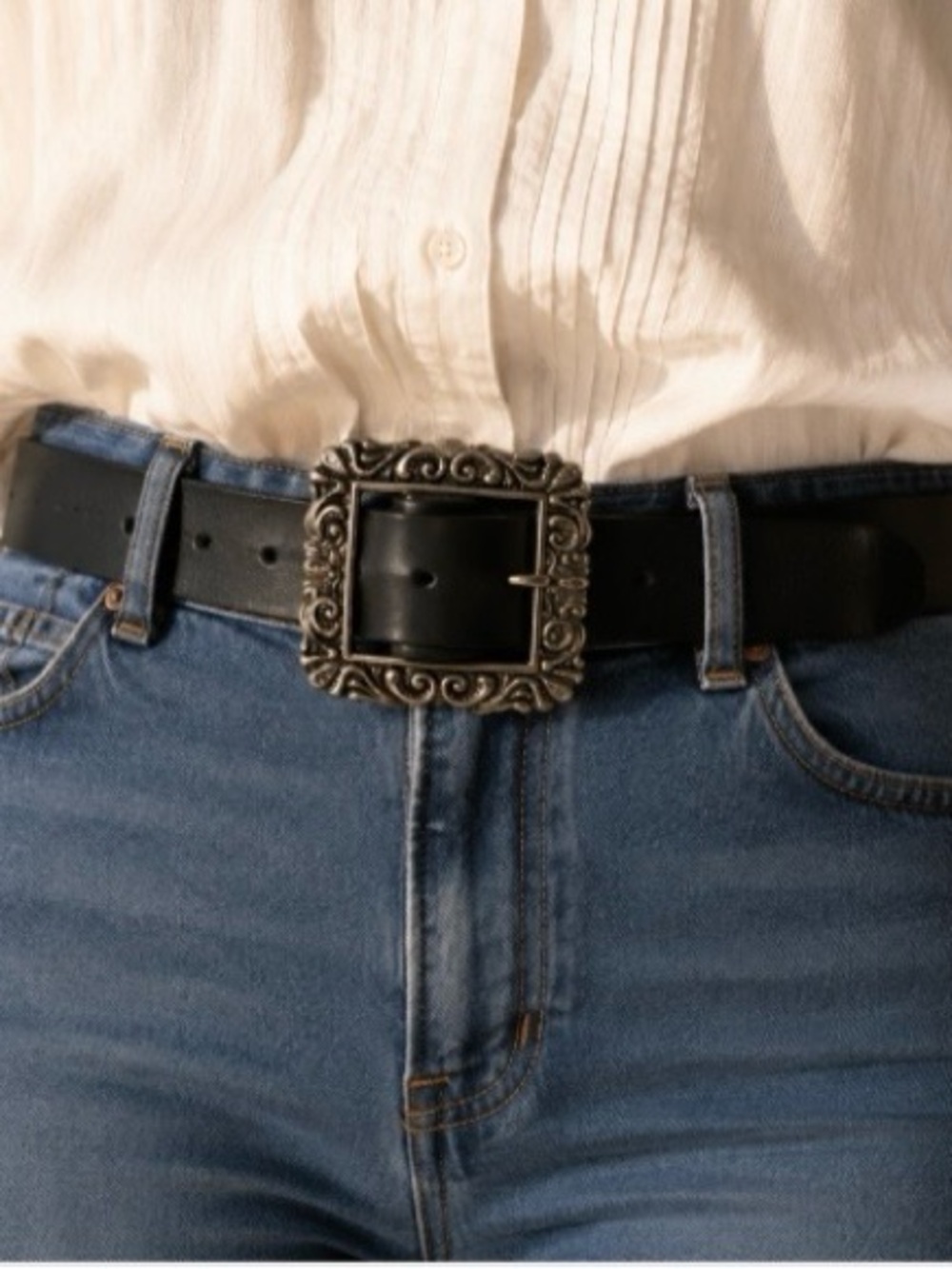 White House Black Market Sz Small Black Leather Belt Ornate Silver Tone Buckle